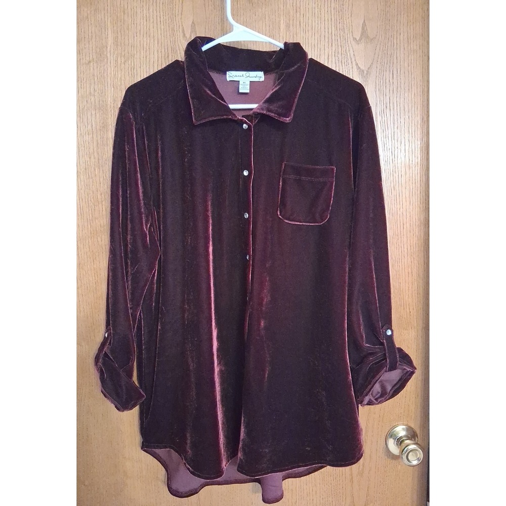 French Laundry XL Burgundy Velvet Long Sleeve Rhinestone Button Up Long Top